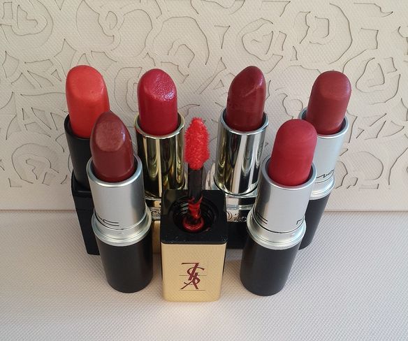 red lipstick collection